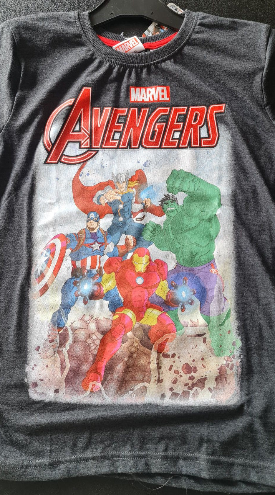 T Shirt - Avengers (Noir)